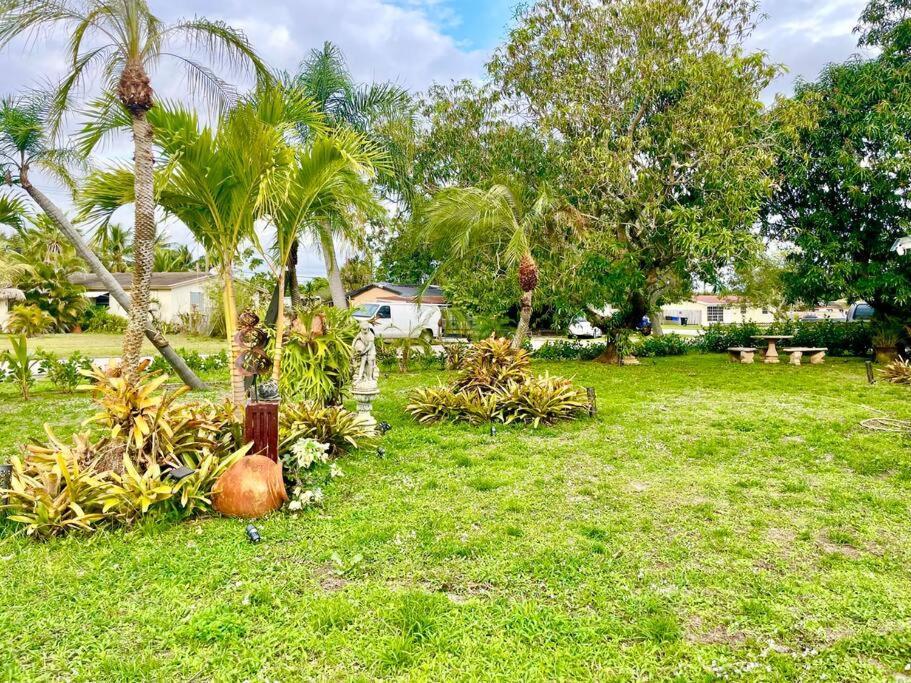 Jungle To Beach 4 R 3 Bedroom Family And Pet Heated Pool N Airport N Beach N Hard Rock Fort Lauderdale Exterior photo