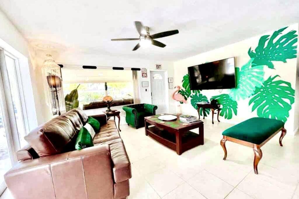 Jungle To Beach 4 R 3 Bedroom Family And Pet Heated Pool N Airport N Beach N Hard Rock Fort Lauderdale Exterior photo
